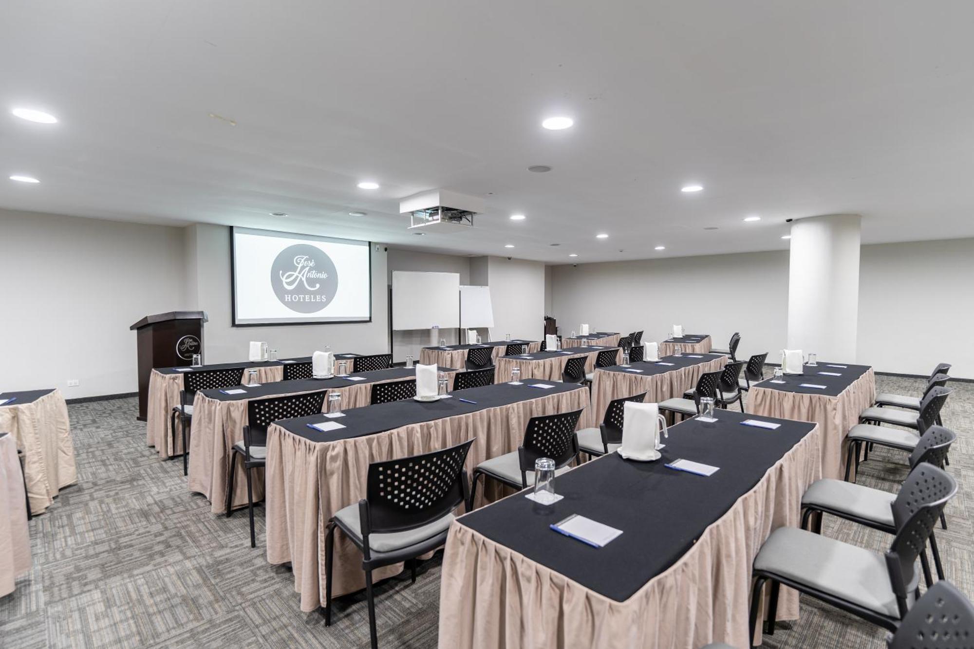 Jose Antonio Executive Hotel Lima Kültér fotó